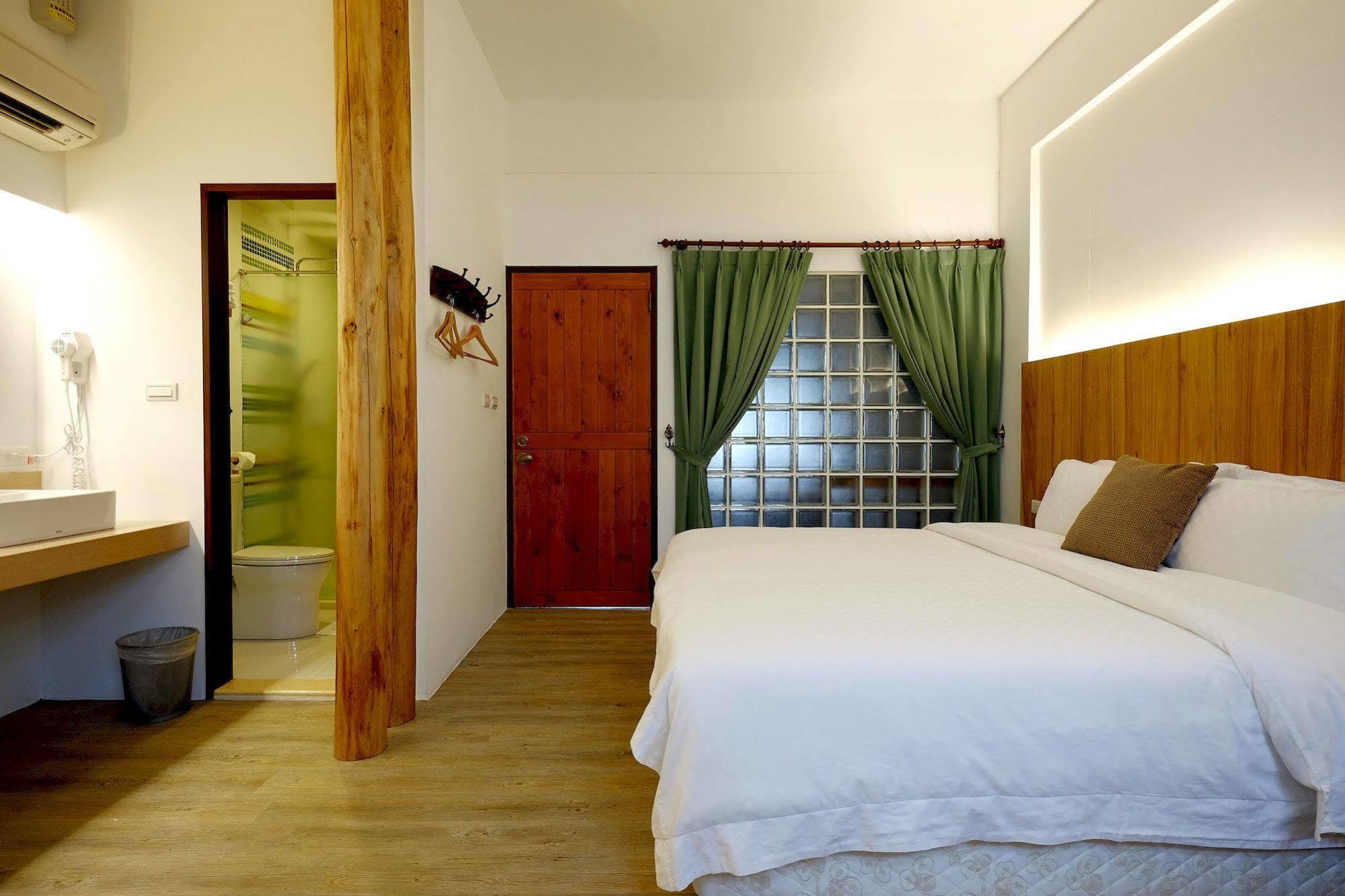 Shire Homestay Luodong Exterior photo